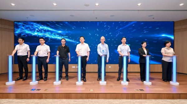 托普云農(nóng)承建湘湖實(shí)驗(yàn)室智能溫室正式啟用，數(shù)智賦能農(nóng)業(yè)科研創(chuàng)新