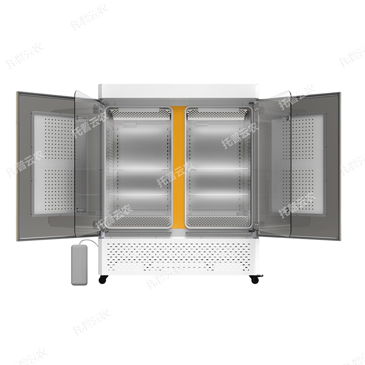 移動式高光效加速育種艙